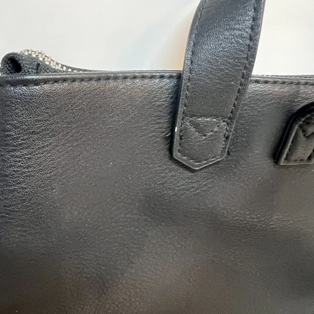 Steve Madden Black Backpack‎ Purse Excellent Condition 14.5